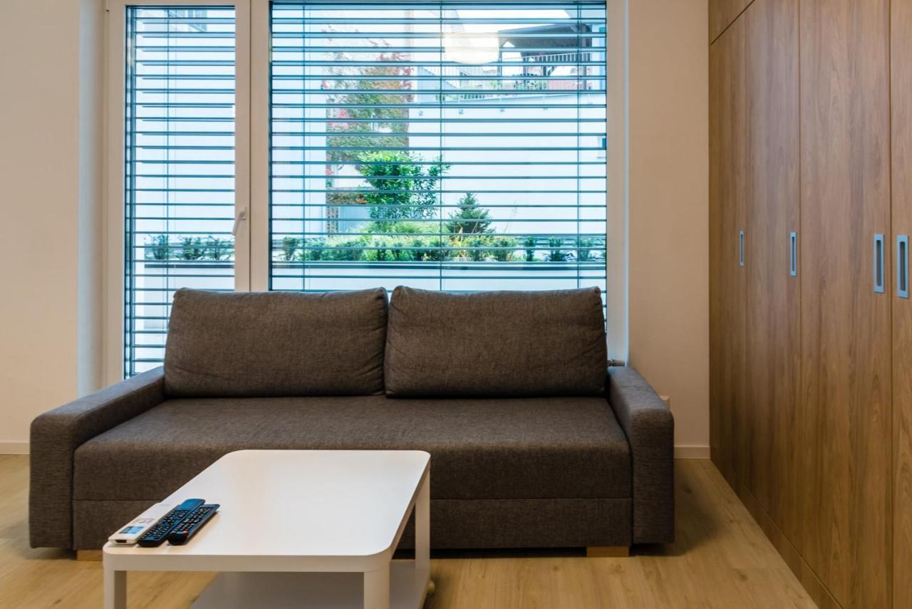 City Castle Apartments Free Parking 브라티슬라바 외부 사진