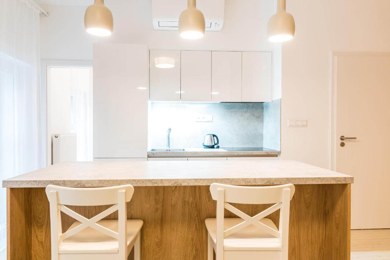 City Castle Apartments Free Parking 브라티슬라바 외부 사진