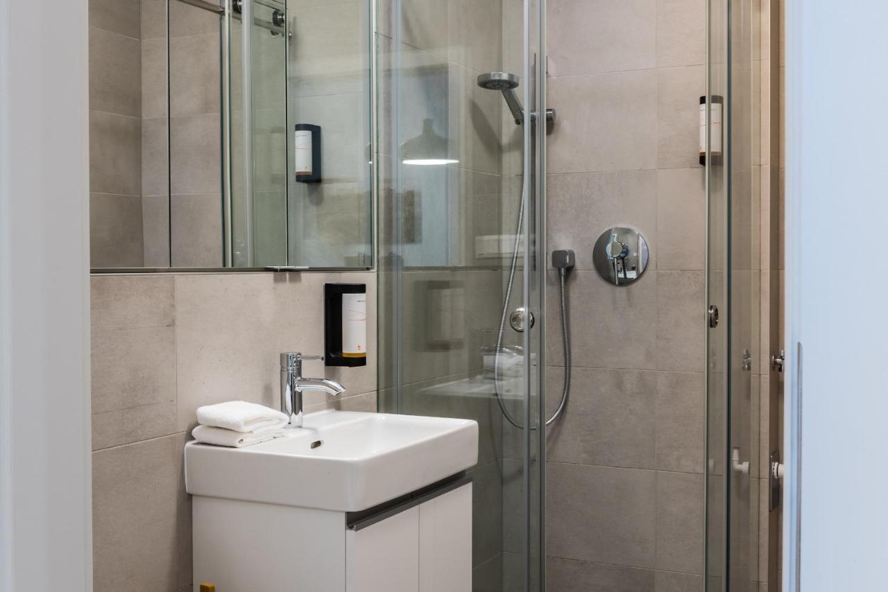 City Castle Apartments Free Parking 브라티슬라바 외부 사진