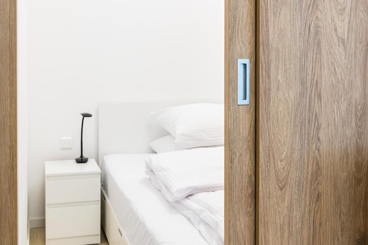 City Castle Apartments Free Parking 브라티슬라바 외부 사진